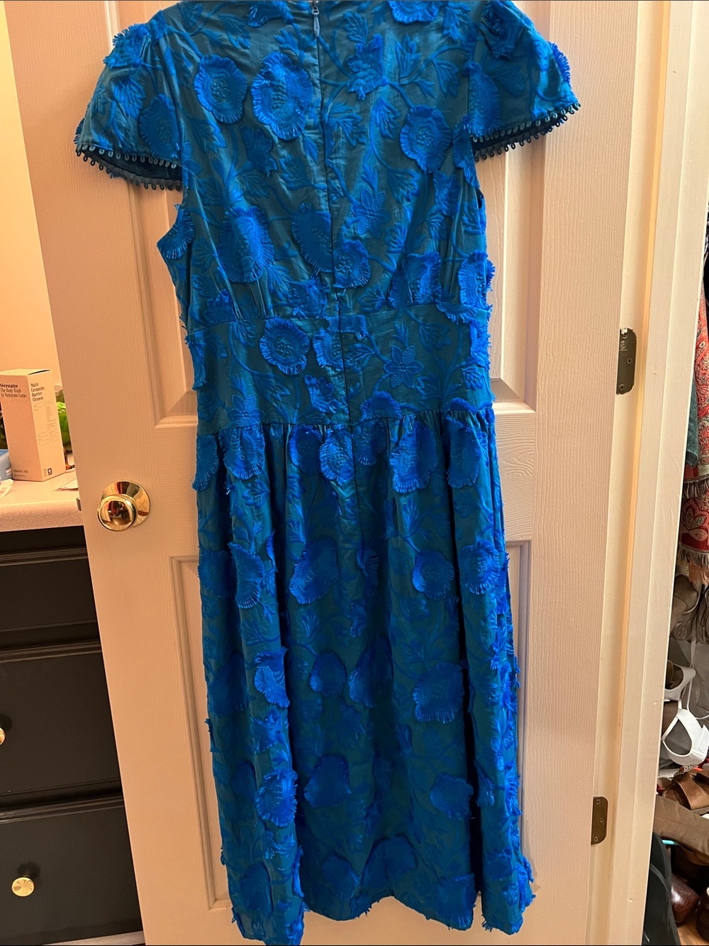 Blue Textured Floral Midi Dress - Picture 3 of 5